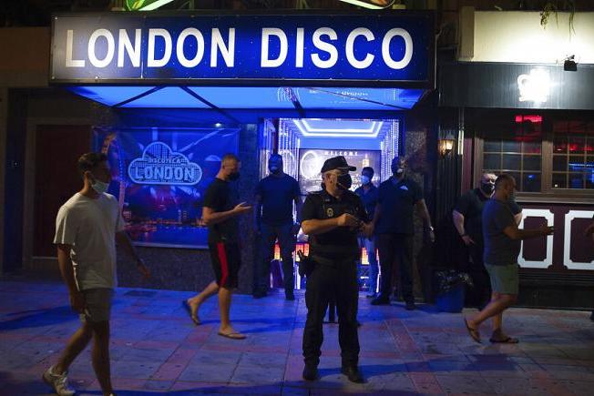 В Европе вводятся новые ограничительные меры