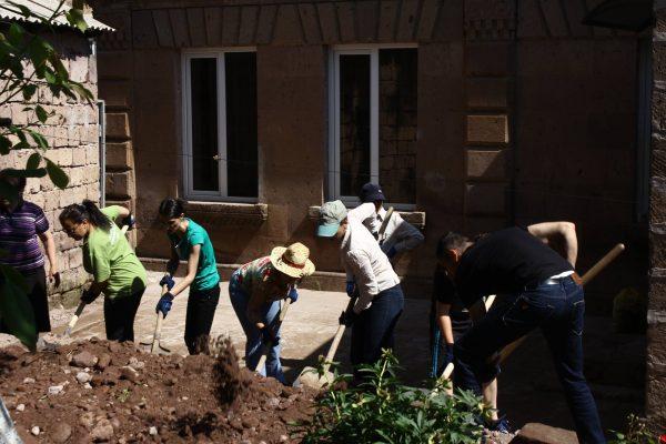 Արթիկցիների անտարբերությունը մտահոգել է կամավորականներին