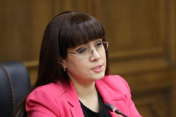 Назели Багдасарян назначена губернатором Ширакской области