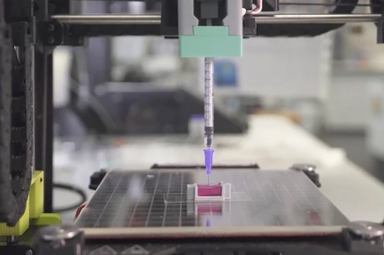 Медицина будущего: гель с живыми клетками сможет печатать кости прямо в организме