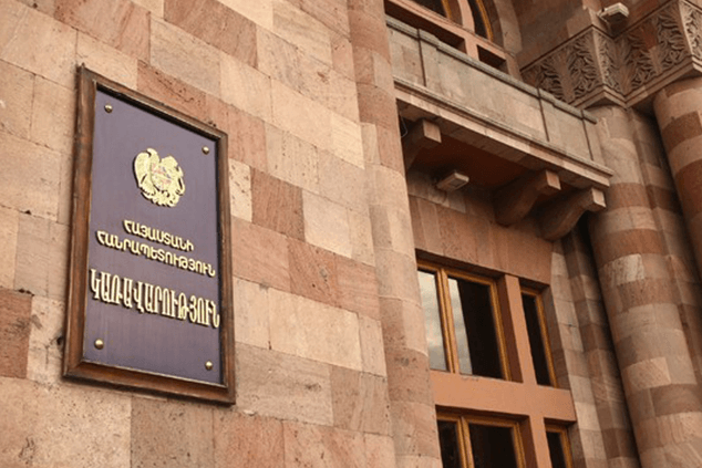 1-08. բողոք-առաջարկներով դիմեք քաղաքային իշխանություններին