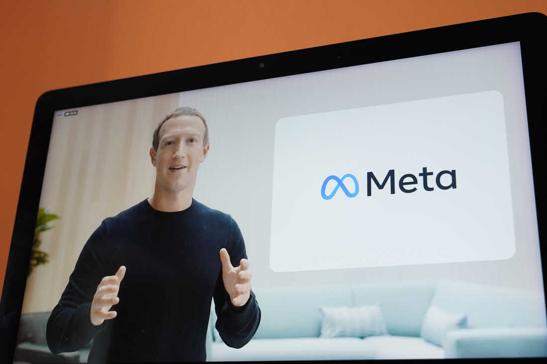 Компания Facebook изменила свое название на Metа, но название ее главной социальной сети остается прежним