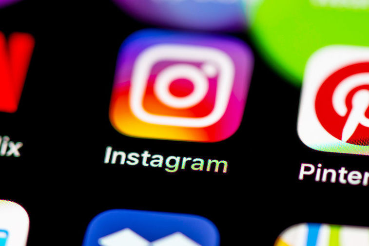 Instagram представил функцию автоматически созданных субтитров для видео