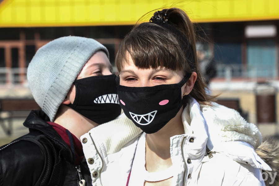 Как правильно носить, хранить и утилизировать маски: советы экспертов 