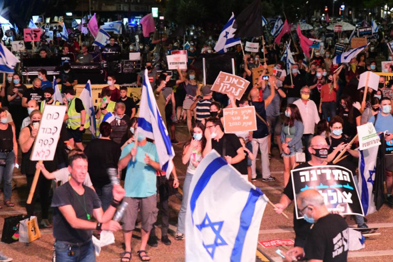 По всему Израилю прошли массовые протесты против Нетаньяху, произошли столкновения