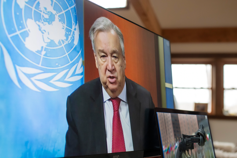 Генсек ООН заявляет, что «эпидемия вышла из-под контроля»: в ВОЗ разделяют его точку зрения 