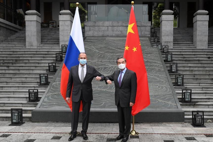 Пекин: Отношения России и Китая выдержали новые испытания