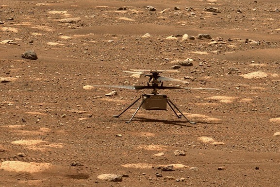 Вертолет NASA совершил шестой полет на Марсе, во время которого произошел сбой в навигационной системе