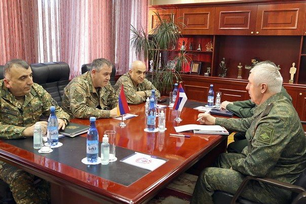 Դավթյանն ու Մուրադովը քննարկել են անվտանգության ապահովման հարցեր