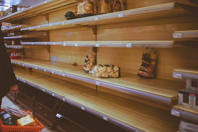 Коронавирус и психоз: массовые заболевания всегда вызывают у людей психические расстройства 
