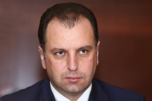 В Армении солдатам больше не будут выдавать сигареты и спички