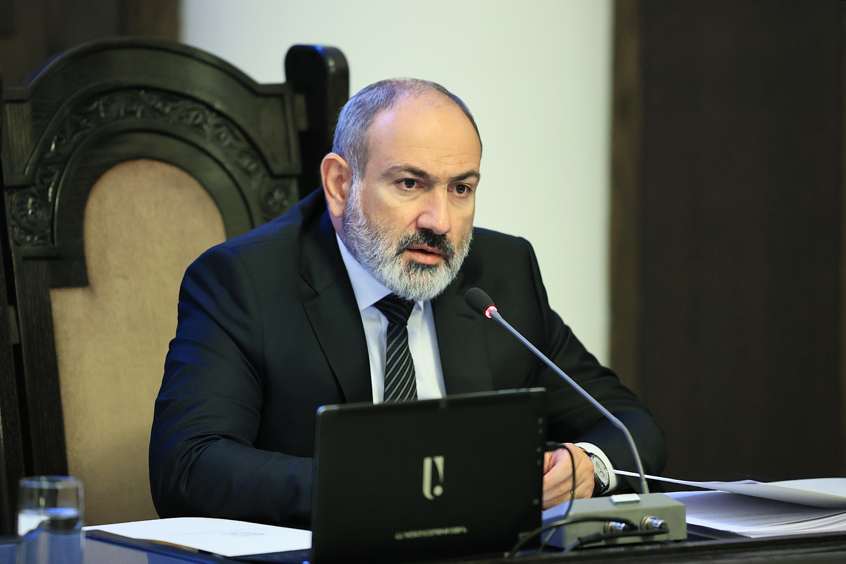 Քննարկել ենք Հայաստանում ռազմական դրություն մտցնելու նպատակահարմարությունը, եզրակացրել այս պահին նման որոշման չգնալ․ Փաշինյան 