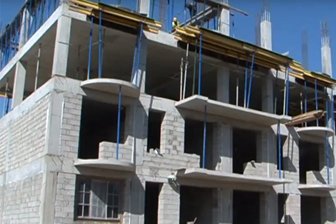 В Степанакерте строят квартиры для перемещенных из Шуши и Гадрута