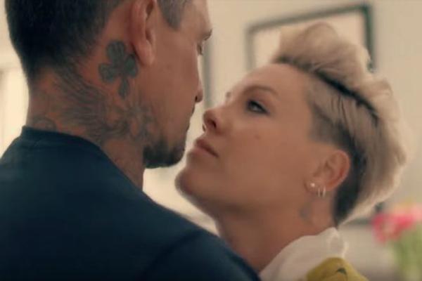 «Просто так, для удовольствия»: Pink представила клип на композицию 90 Days