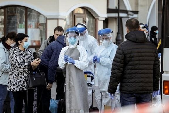 ВОЗ заявила о рекордном суточном числе заражений коронавирусом с начала пандемии