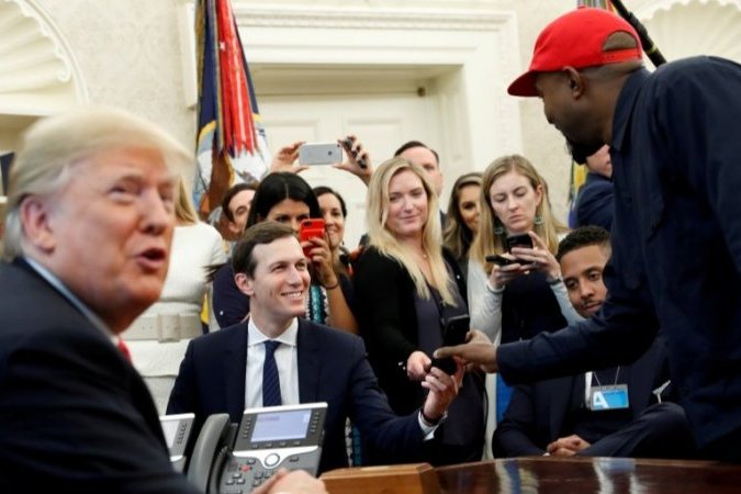 Канье Уэст заявил, что больше не поддерживает Трампа, а в феврале переболел COVID-19 