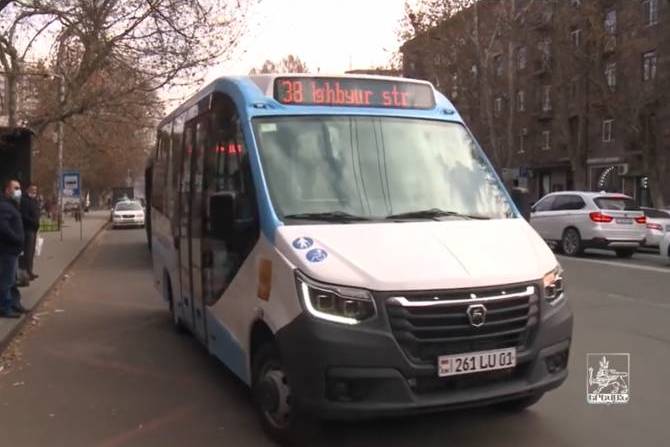 В Ереване под № 38 запущен маршрут с новым подвижным составом