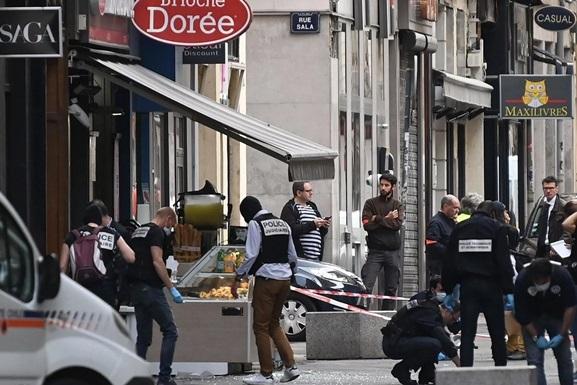 Французская полиция задержала подозреваемого в организации взрыва в центре Лиона 