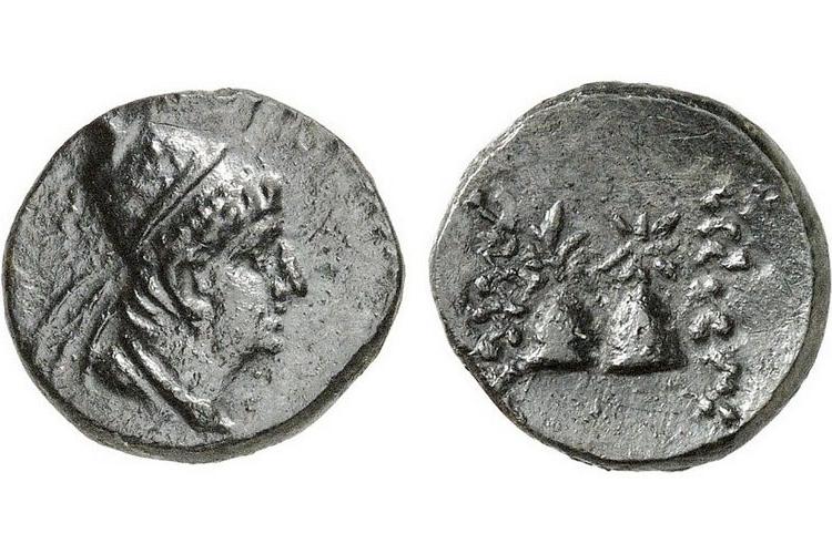 Священный символ: гора Арарат на исторических армянских монетах	