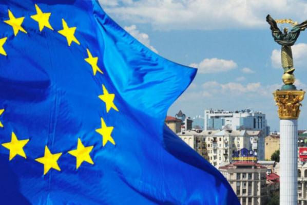 Европарламент одобрил отмену виз для Украины