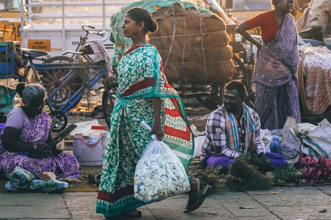 Сотни индийских уличных торговцев оказались… тайными миллионерами 
