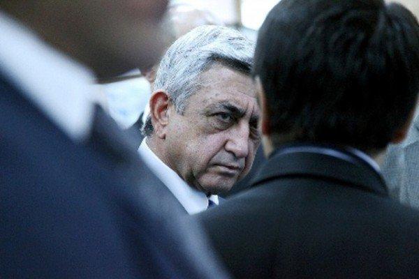 Սերժ Սարգսյանը կողմնորոշվել է Հովիկ Աբրահամյանի, Էդվարդ Նալբանդյանի և Գևորգ Կոստանյանի հարցերով