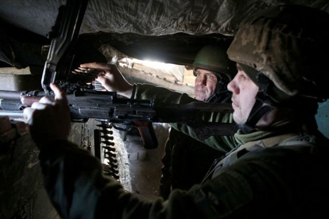 Стороны конфликта в Донбассе обвинили друг друга в обстрелах