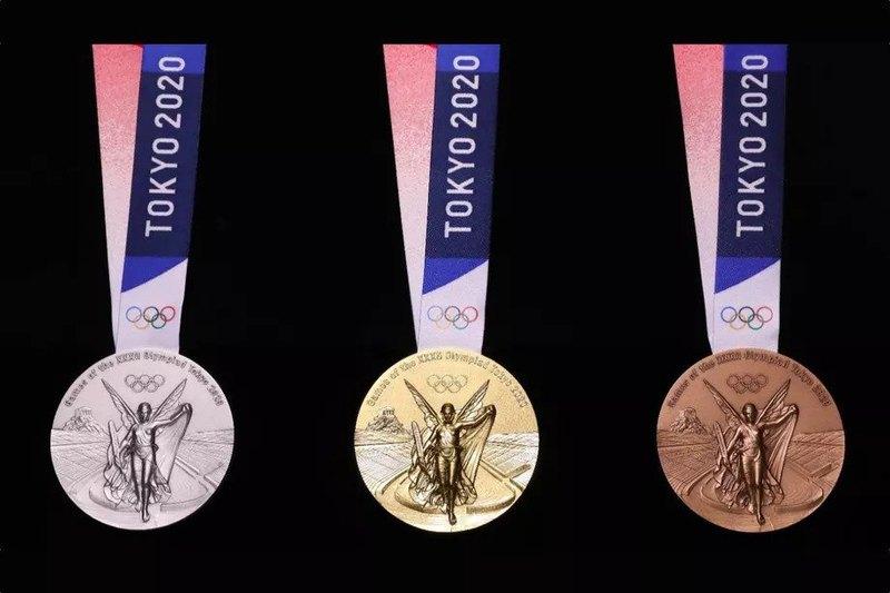 Медали для Олимпийских игр-2020 в Токио изготовлены из обычных материалов, но необычным способом  