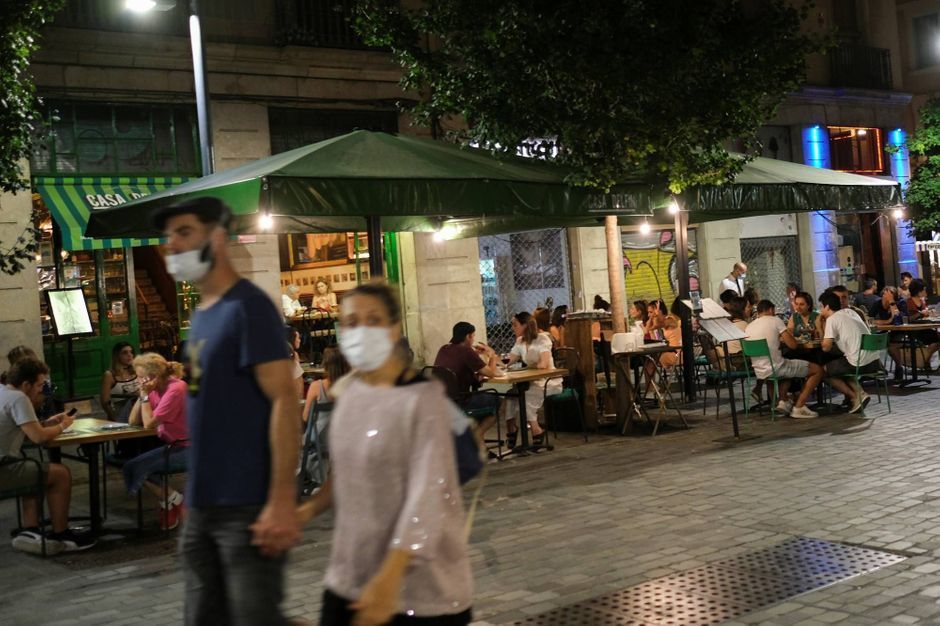 Испания заявила о резком скачке числа заражений коронавирусом