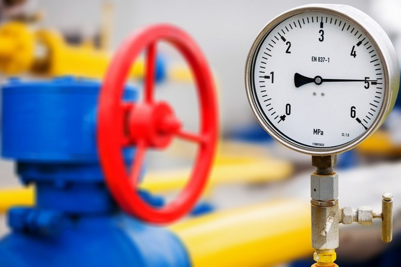 Еврокомиссия предсказала высокие цены на газ до весны 2022 года