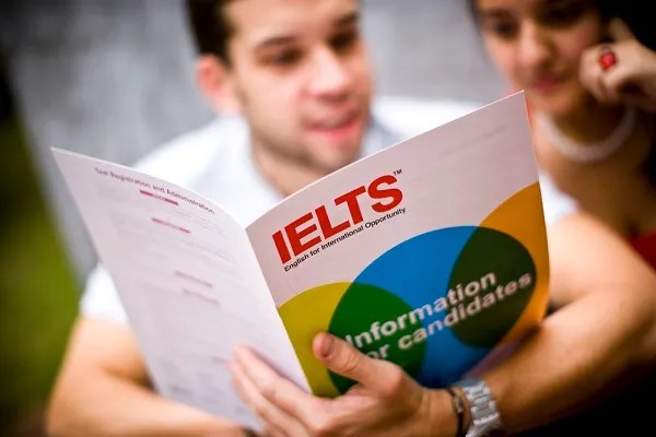 Международная система оценки знания английского языка IELTS отменила все экзамены на территории России
