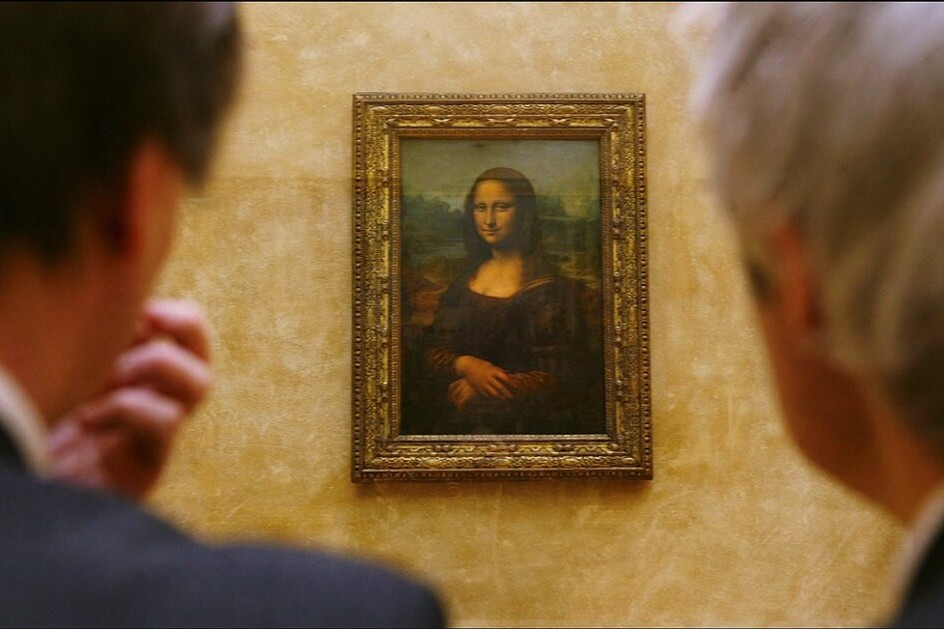 Лувр открывается: в Париже уже по новым правилам возобновит работу один из самых популярных музеев мира