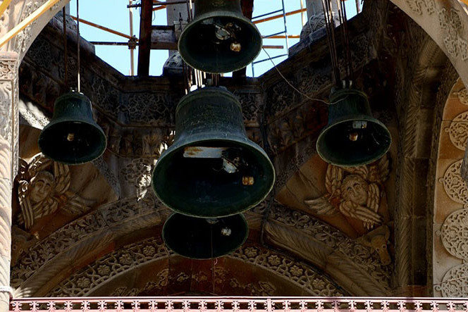 В память о жертвах Геноцида армян зазвонят колокола во всех церквях страны