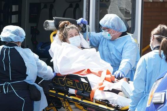 Несмотря на печальный рекорд, губернатор Нью-Йорка объявил о взятии коронавируса под контроль: Deutsche Welle