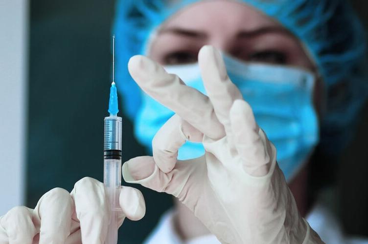Универсальная вакцина от гриппа успешно прошла первые испытания: новая технология может положить конец ежегодной модификации вакцин