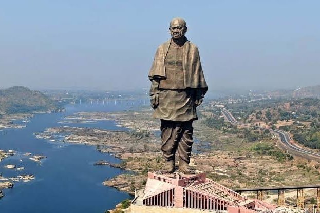 В Индии мошенники попытались продать национальное достояние –самую высокую статую в мире