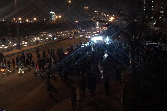 В Иране проходят антиправительственные протесты студентов