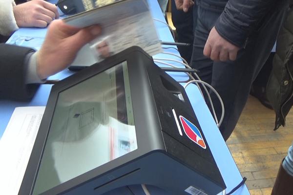 Сегодня 9 декабря в Армении впервые в истории пройдет голосование по досрочным парламентским выборам