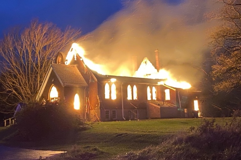 Կանադայում մեկ գիշերվա մեջ երկու եկեղեցի է այրվել