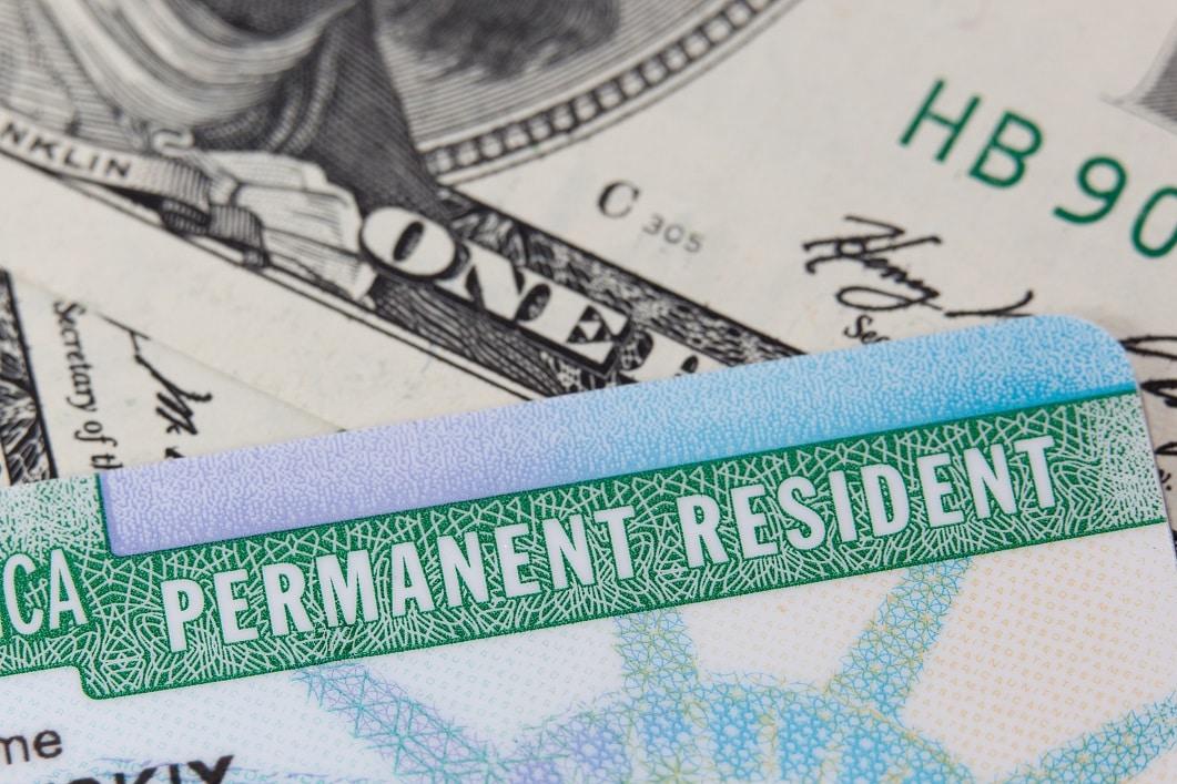 В США вступают в силу новые – ужесточенные – правила по выдаче грин-карт