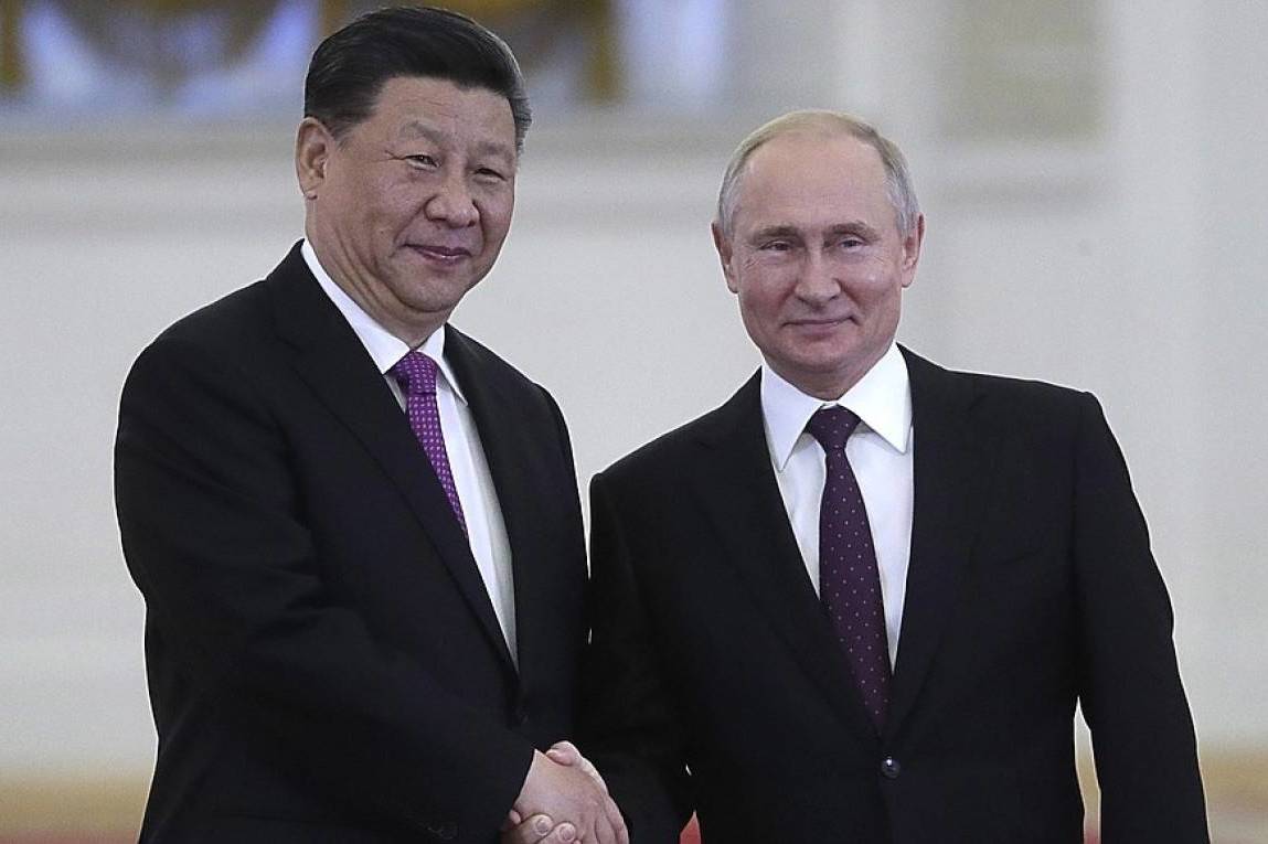 МИД КНР: Путин сообщил Си о готовности вести переговоры с руководством Украины