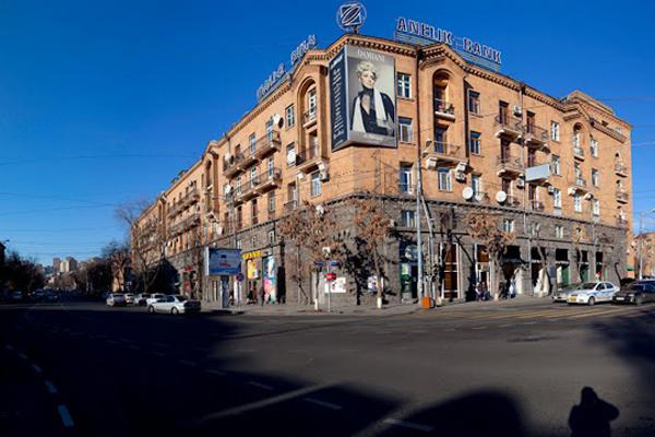 Երթևեկության կազմակերպման փոփոխություն՝ Բաղրամյան-Մոսկովյան խաչմերուկում