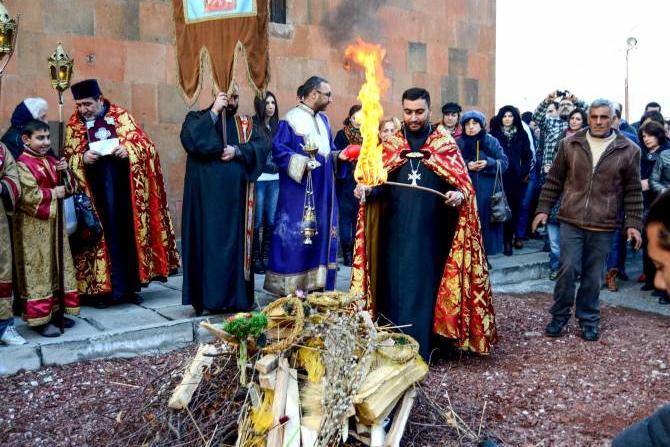 В день Сретения Господня в Армянской апостольской церкви пройдет обряд благословения новобрачных