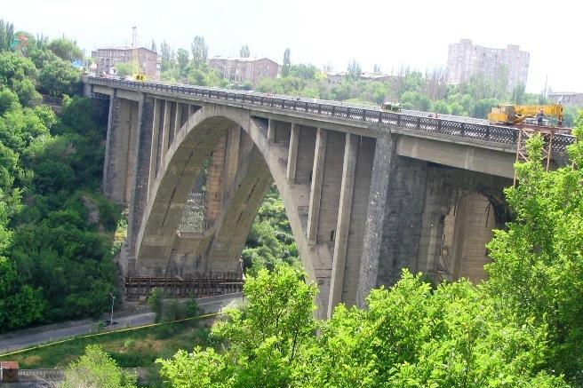 Կուսումնասիրվի կամուրջներից նետվելու եղանակով ինքնասպանության դեպքերի կանխարգելման միջազգային փորձը
