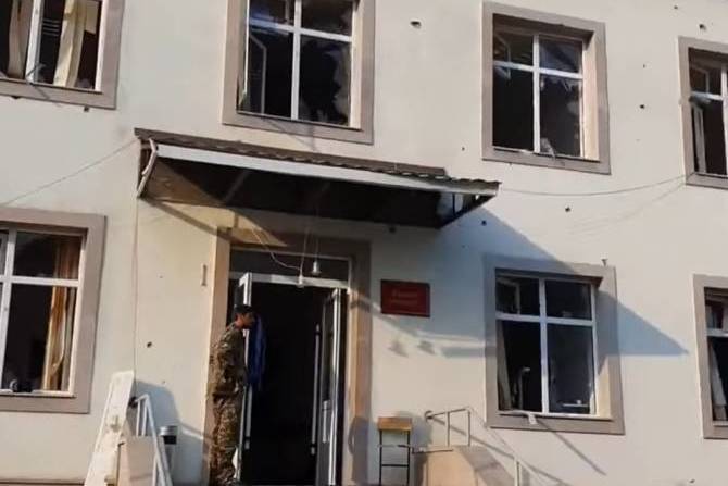 Очередная ложь: Азербайджан представил обстрел госпиталя в Арцахе как уничтожение склада боеприпасов