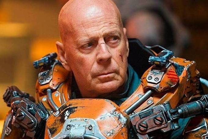 В Сети появился трейлер нового фантастического фильма «Космический грех» С Брюсом Уиллисом