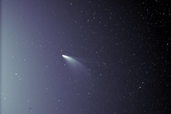 Koмета Neowise приблизилась к Земле на максимально близкое расстояние