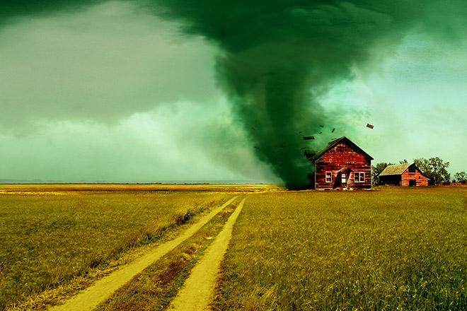 Смертоносная стихия: 9 любопытных фактов о торнадо