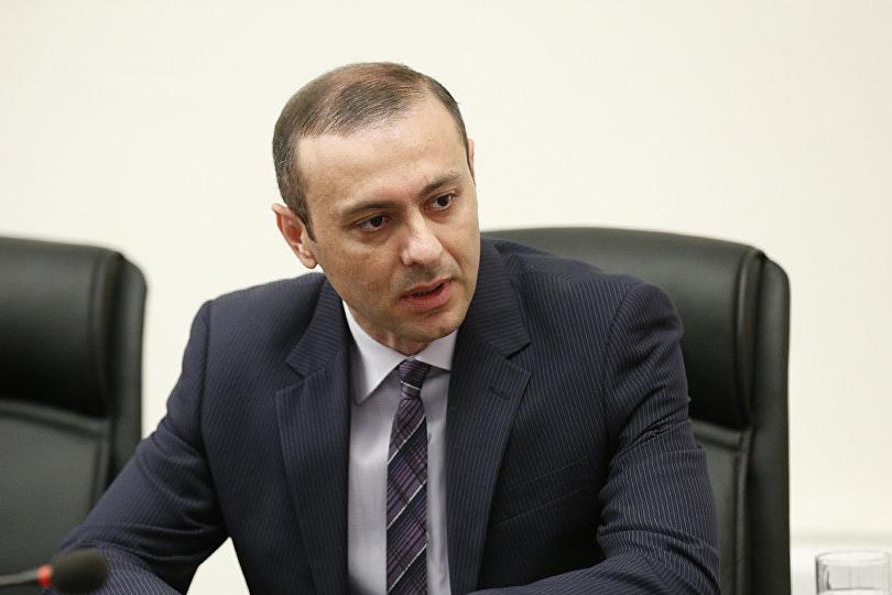 Интересы Армении прочно связаны с Россией - Армен Григорян