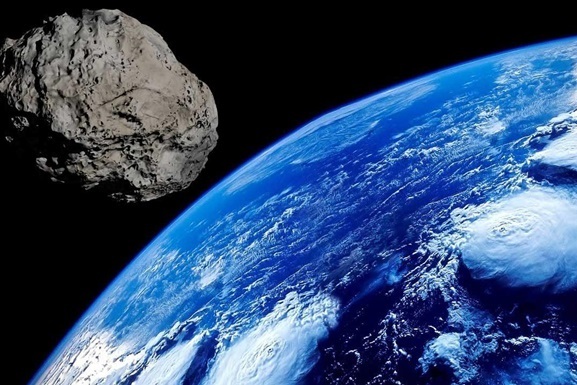 Завтра к Земле приблизится астероид на расстояние в три раза меньшее, чем до Луны: NASA